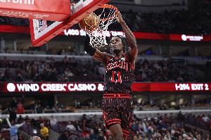 价值240万美元！薪资专家：公牛队已执行伦纳德·米勒的球队选项